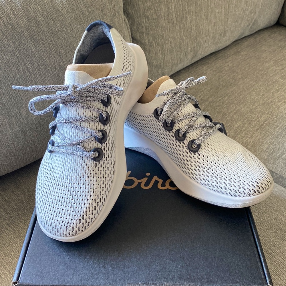 Like new! Allbirds Women Original Tree Dashers - Size 8.5.